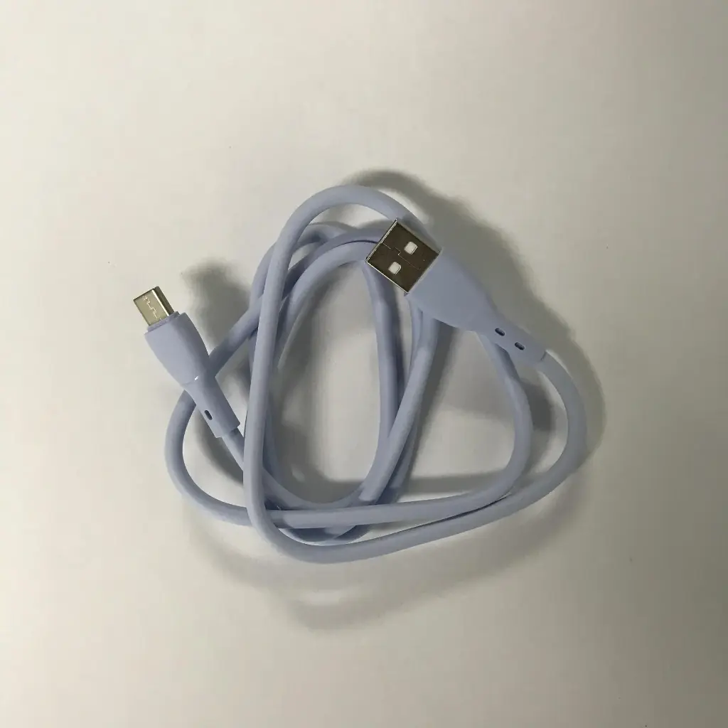 [805101] Iphone til USB A kabel 1.0 m lys lilla gummi udseende