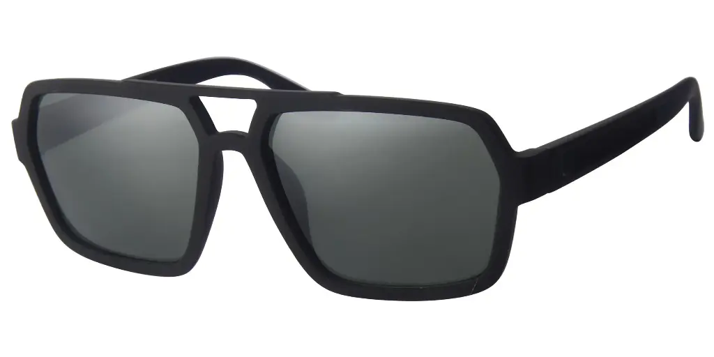 Solbrille mat sort Carrera model med sorte glas 